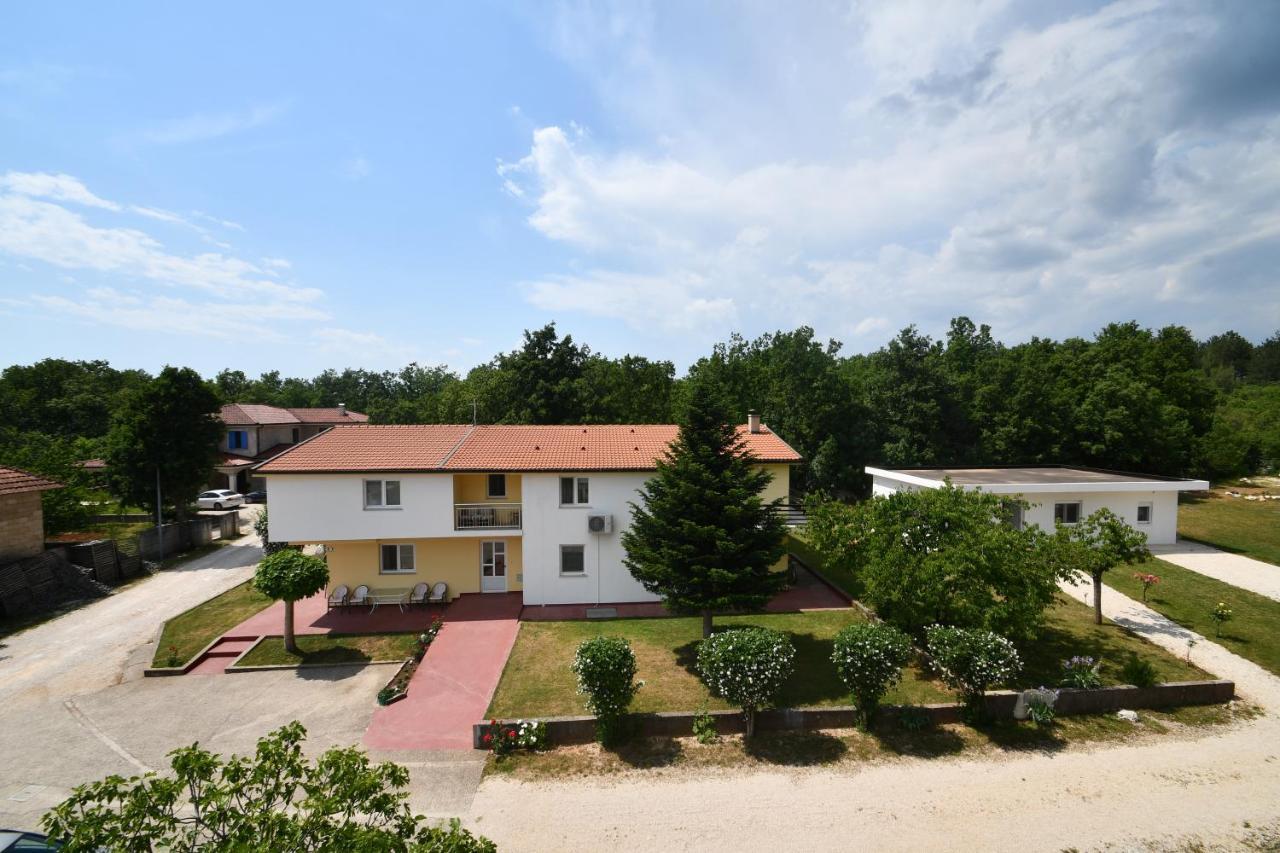 Casa Del Pellegrino M&A - Ostojici Hotel Međugorje Екстериор снимка