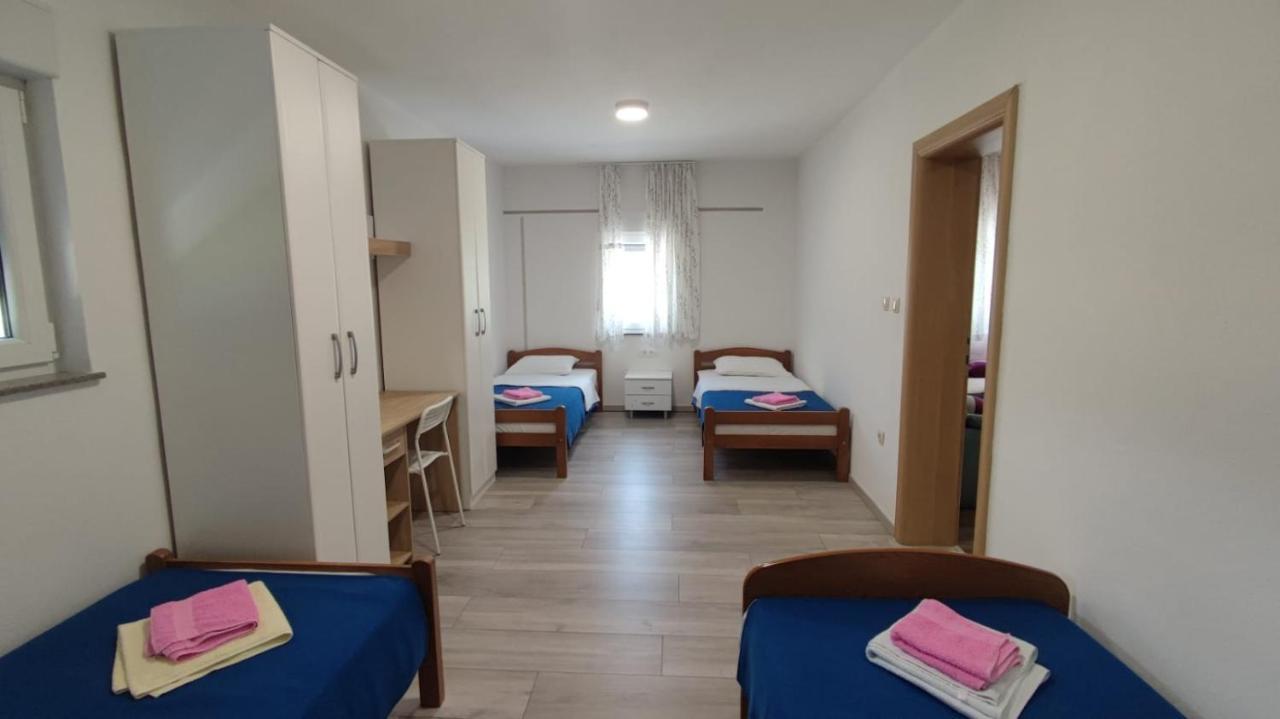 Casa Del Pellegrino M&A - Ostojici Hotel Međugorje Екстериор снимка